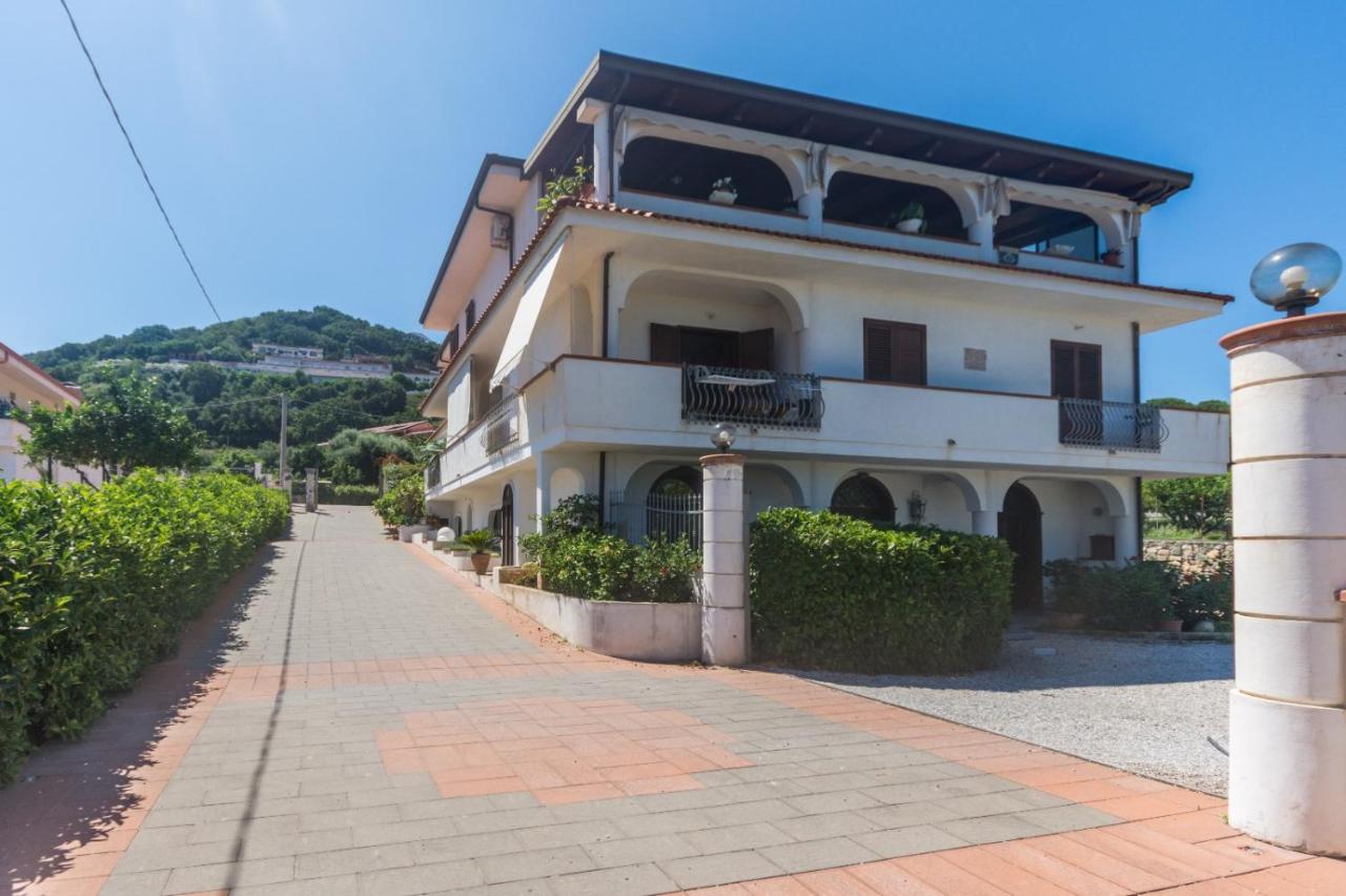 Villa Pomelia Santa Domenica  Eksteriør bilde
